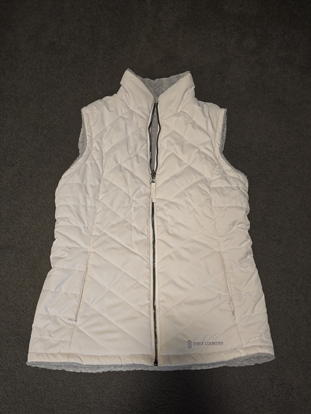 Free Country Cream Quilted Sleeveless Vest with Stand Collar